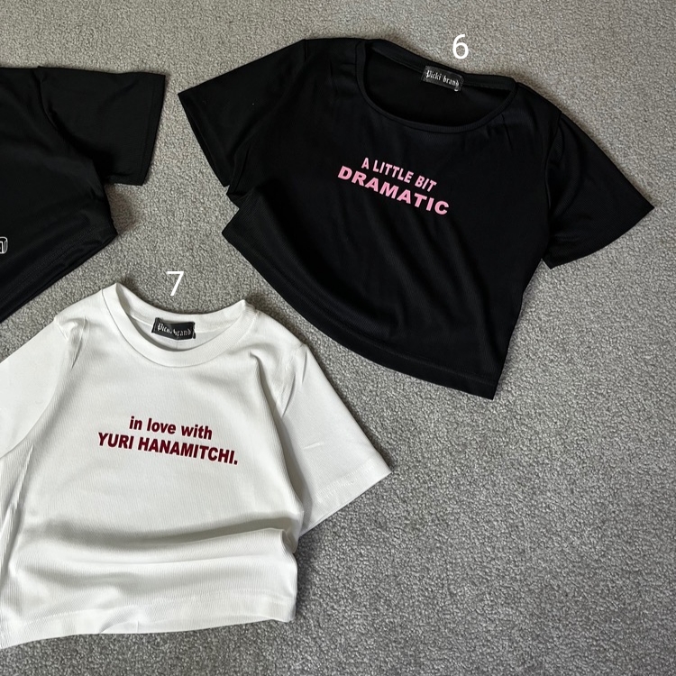 کراپ تیشرت کاستوم - جزئیات